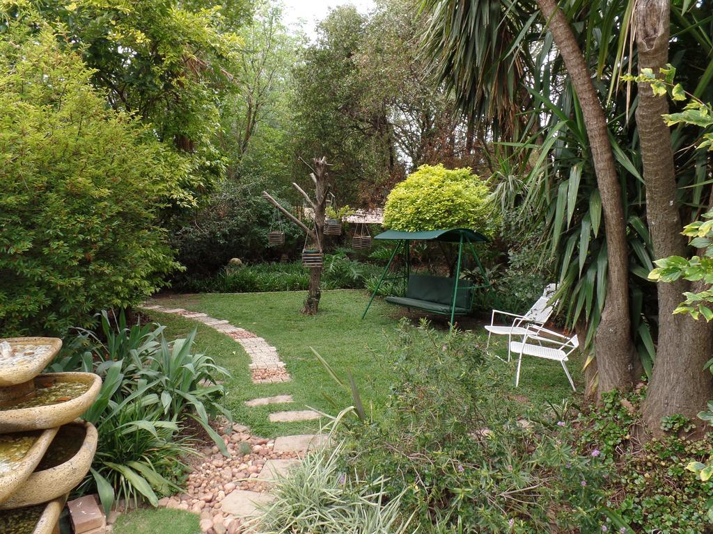 Old Umtali Guest House Johannesburgo Exterior foto