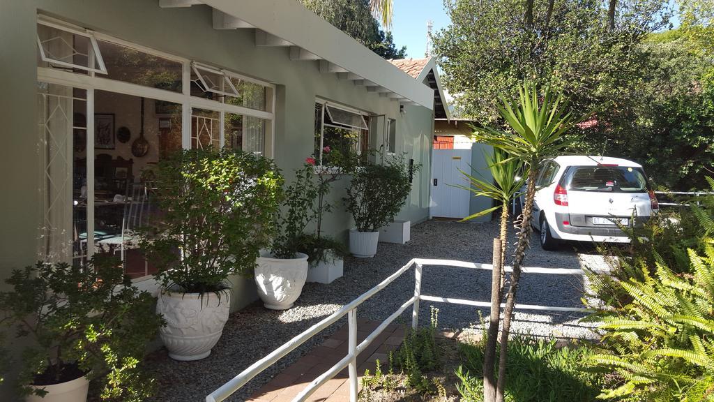 Old Umtali Guest House Johannesburgo Exterior foto
